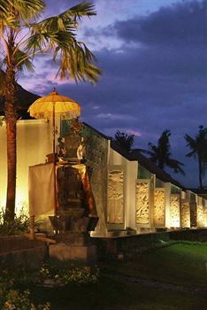 Mahapala Villa *